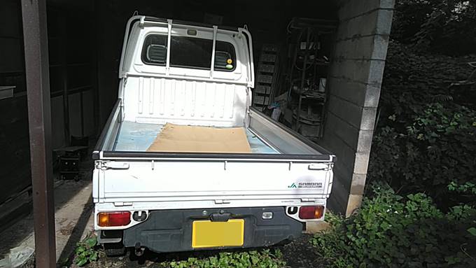 田舎暮らしに軽トラと軽バンどっちがいい 農業するなら軽トラが必要かも そだてるブログ
